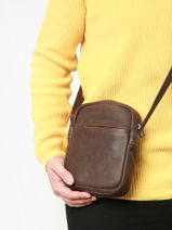 Cross Body Tas Arthur & aston Bruin cristiano 1082-vue-porte