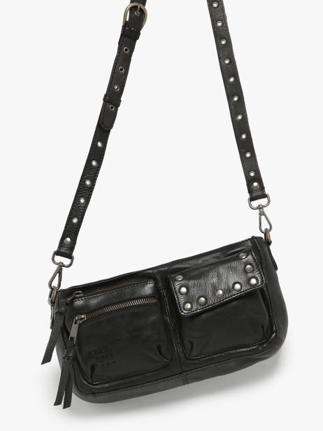 Cross Body Tas Barcelone Leder Basilic pepper Zwart barcelone BBAC04 ander zicht 2