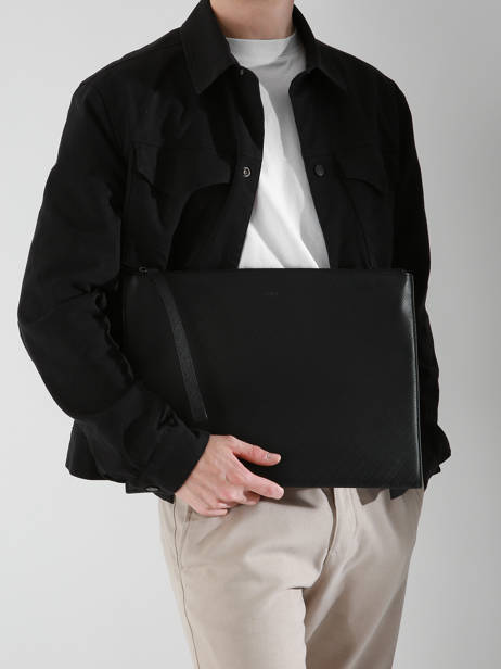 Laptophoes Met 15