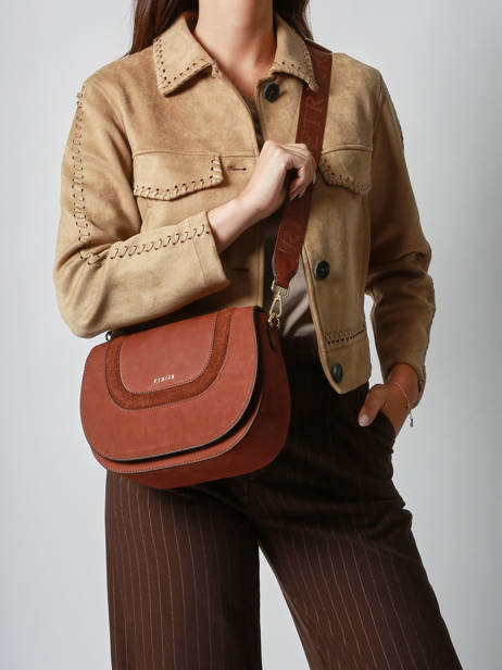 Cross Body Tas M Lasso Leder Etrier Bruin lasso ELAS152M ander zicht 1