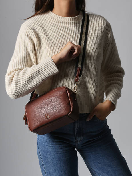 Cross Body Tas Soft Lulu castagnette Bruin soft YAHIA ander zicht 1