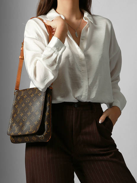 Preloved Louis Vuitton Schoudertas Musette Salsa Louis vuitton Bruin second life 1553872 ander zicht 1