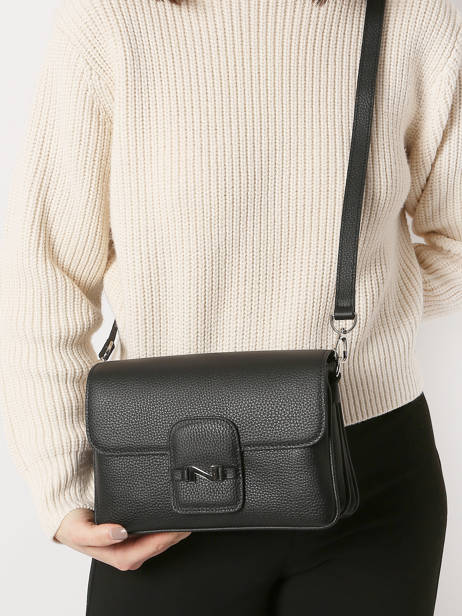 Cross Body Tas Sagan Leder Nathan baume Zwart ines 2 ander zicht 1